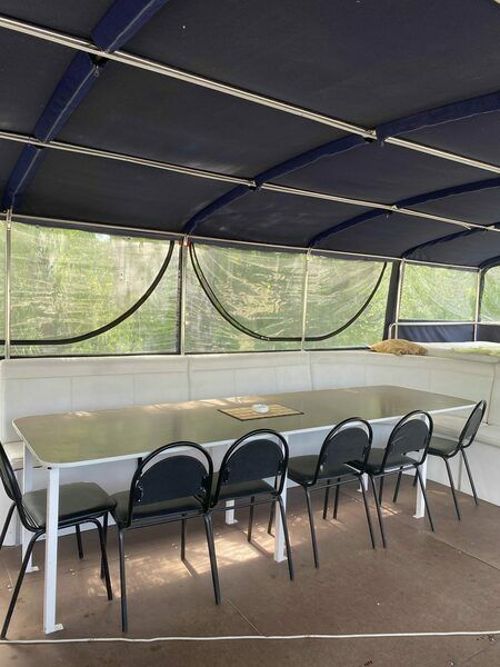 Беседка на воде