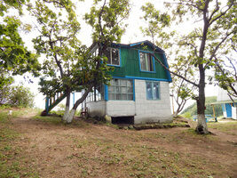 Двухэтажный дом, База отдыха Де-Ливрон, поселок Ливадия