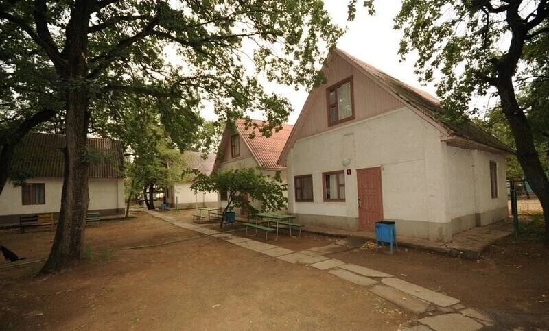 Коттедж восьмиместный