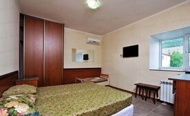 Полулюкс двухуровневый, Гостевой дом Четыре сезона, Геленджик