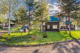 Коттеджи Черные камни