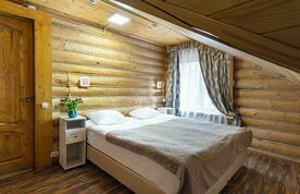 Коттедж 8-местный № 10 с сауной, Дом отдыха Серебряный Век, Таруса