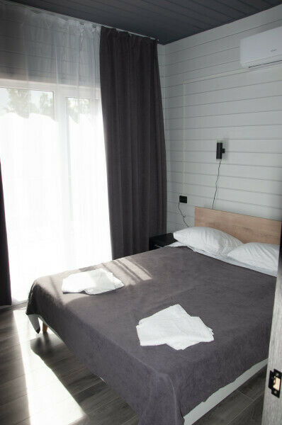 Домик 8-местый 4-комнатный