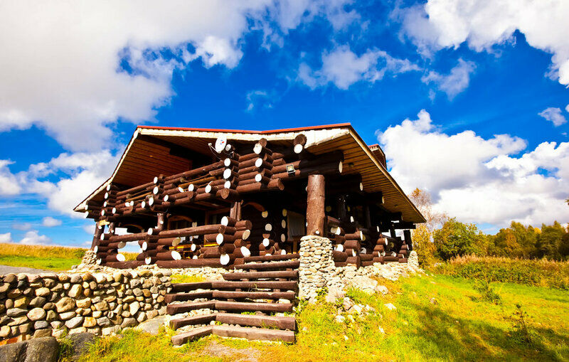 Коттедж 10-местный 6-комнатный «Изба Купеческая»