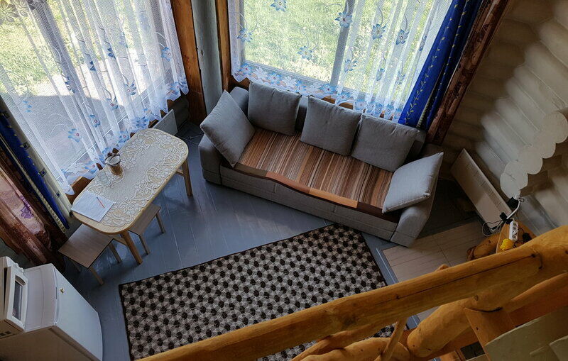 Коттедж 5-местный 2-комнатный «Изба Лубяная»