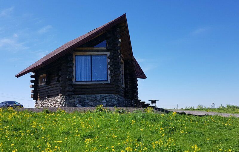 Коттедж 5-местный 2-комнатный «Изба Лубяная»