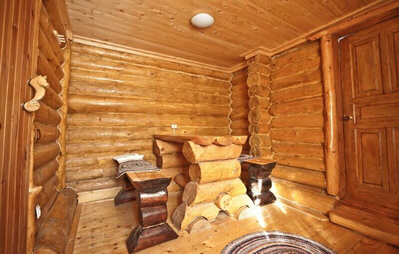 Коттедж 7-местный 2-комнатный «Изба Рыбацкая»