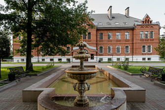 Загородный клуб Малиновая слобода