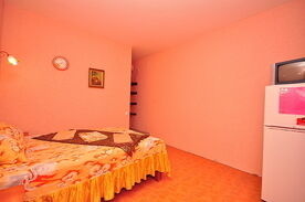 3-х местный, Гостевой дом La Fleur (Ля Флёр), Межводное