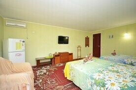 4-х местный, Гостевой дом La Fleur (Ля Флёр), Межводное