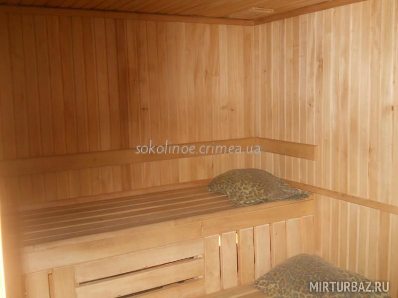 Парилка с травяными подушками
