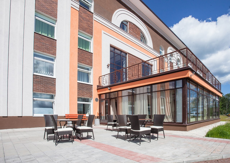 Загородный отель Michur Inn (Мичур Инн), Ленинградская область, Приозерский район поселок Коробицыно поселок Мичуринское