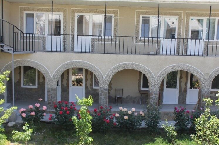 Основное здание | Елена, Крым