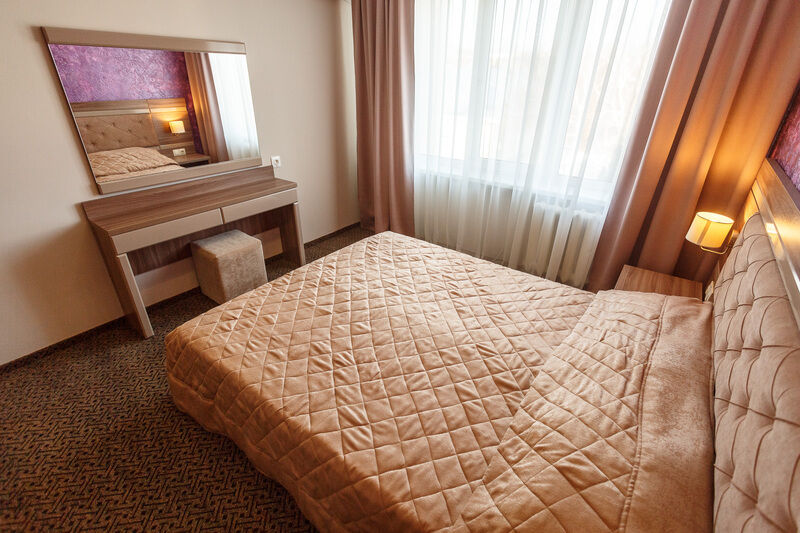 Джуниор Сюит 2-местный 2-комнатный (корпус 1)