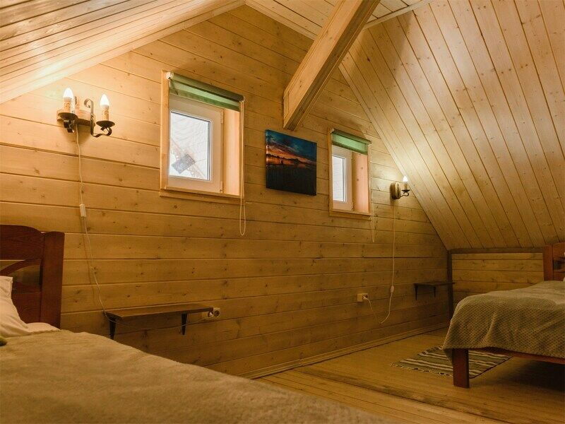 Коттедж 8-местный 4-комнатный (Русский)