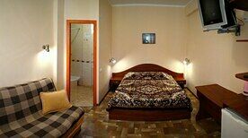 Двухместный номер, Гостевой дом Людмила, Алушта