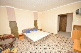 Люкс, Гостевой дом Казантипская хижина, Ленинский район