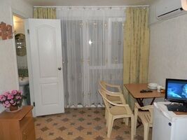 Однокомнатный номер, Гостевой дом Мята, Судак