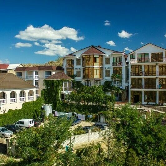 Фасад | Грация, Крым