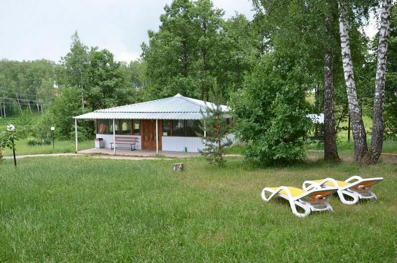 «На поляне»