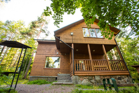 Коттедж № 6, База отдыха Лесная сказка, Выборгский район