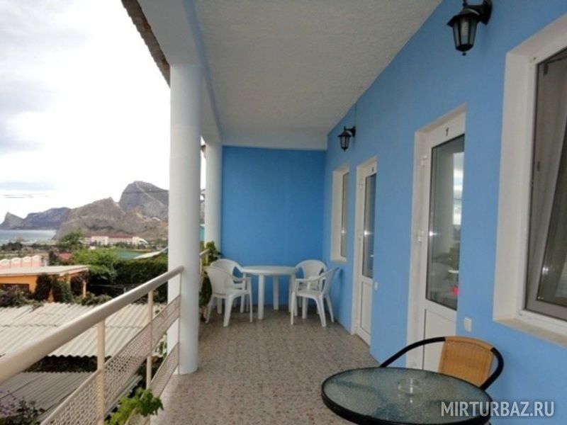 На балконе | Сервер, Крым