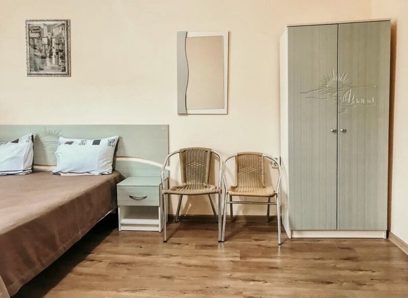 Стандартный 4-местный 1-комнатный