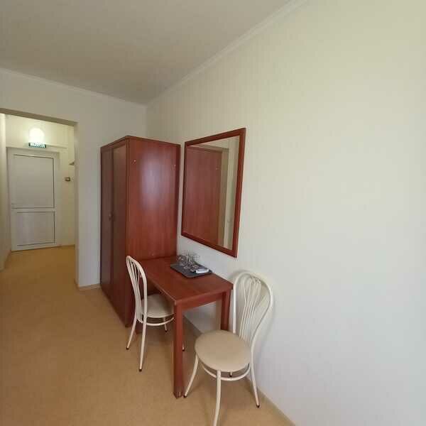 Стандартный Плюс 4-местный 1-комнатный (корпус 4)_09