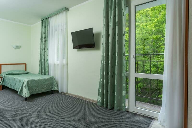 Стандартный 1-местный (с французским балконом, корпус № 2)