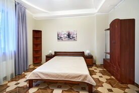 Семейный 4-местный 2-комнатный, Гостевой дом Миру Мир, Заозерное